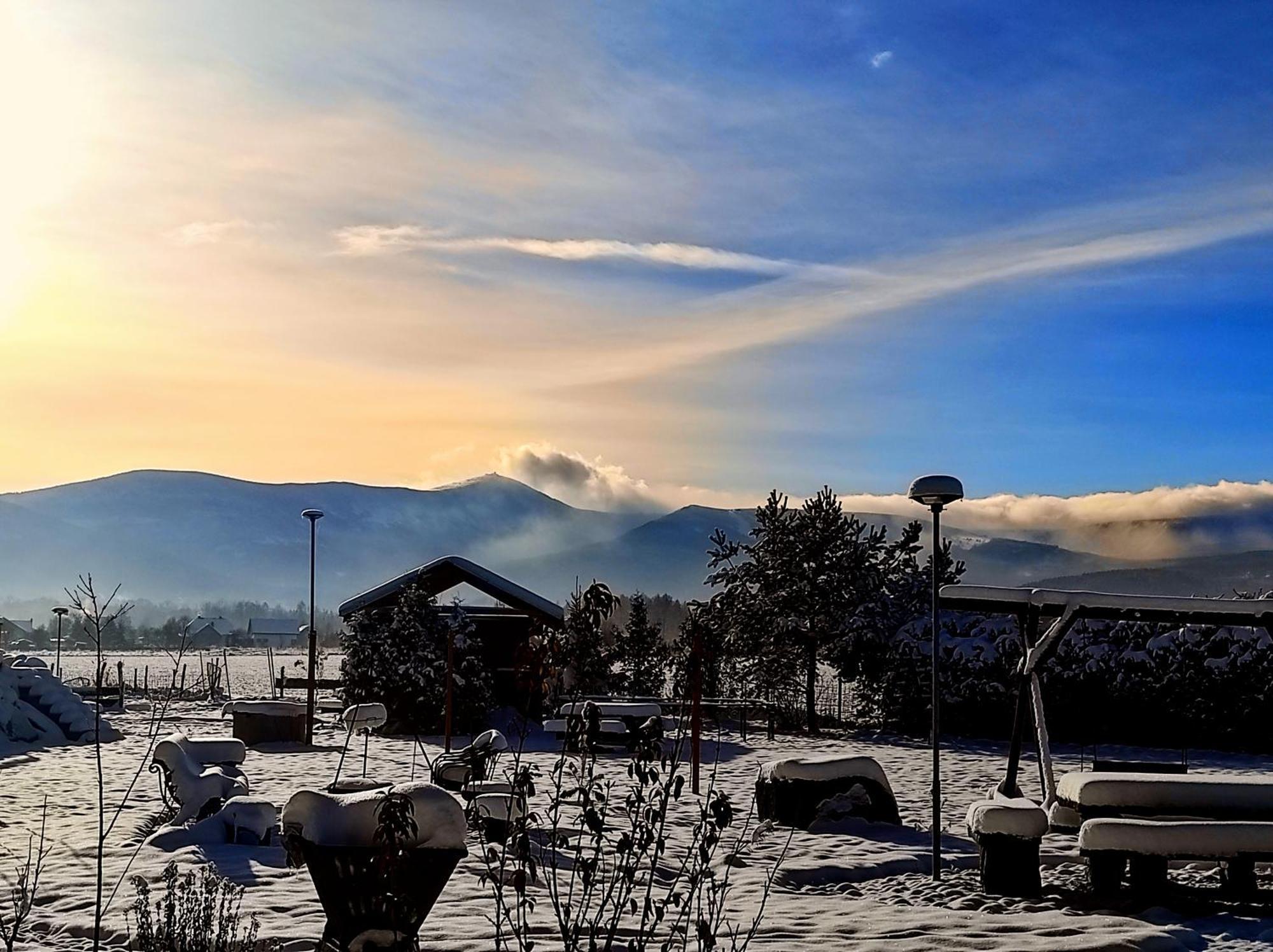 Willa Kolorowa Chata 6 Km Od Karpacza Mysłakowice Esterno foto
